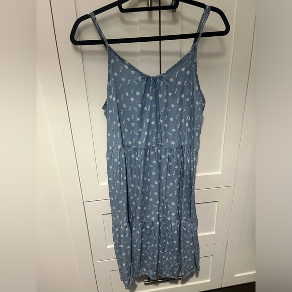 Summer casual dress - Picture 1 of 1